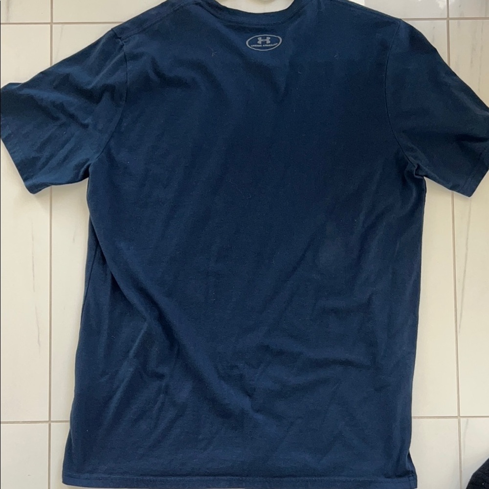 Under Armour Navy and Red Baseball Logo T-Shirt Size L - Picture 4 of 4